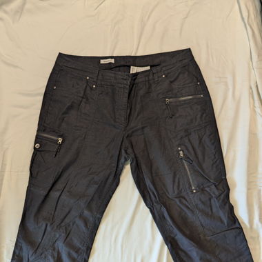 Pantalon cargo C&A noir – Taille 4XL