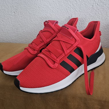 Chaussures Adidas