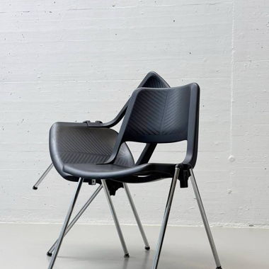 6 Stapelstühle von Albert Stoll Giroflex AG