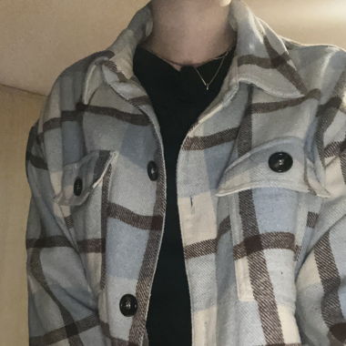 Karierte Jacke