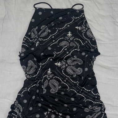 Kleid