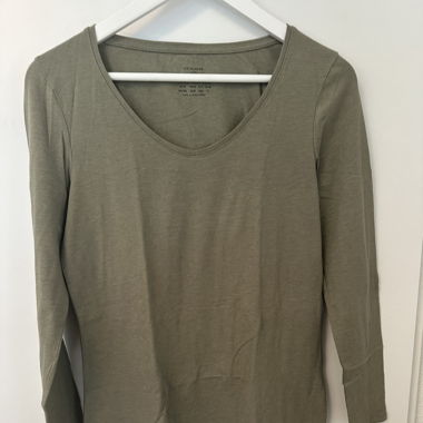 dünner Pullover in Khaki / oliven-grün