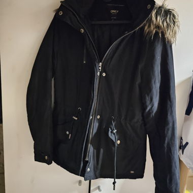 Cappotto invernale ONLY, nero, pelliccia, XS