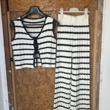 Ensemble tricot rayé