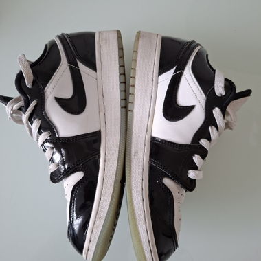 Air Jordan 1 Mid noir/blanc