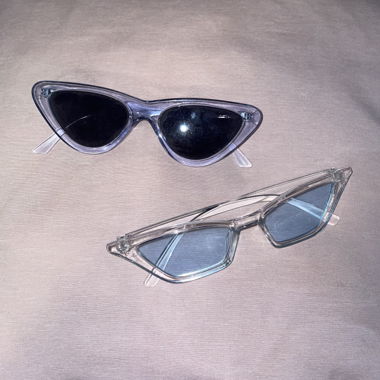 Sonnenbrille blau (zwei) 