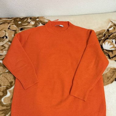 ZARA Neon Orange Sweater S
