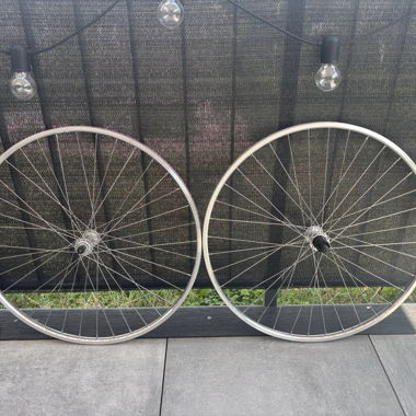 Laufradsatz 28" silber
