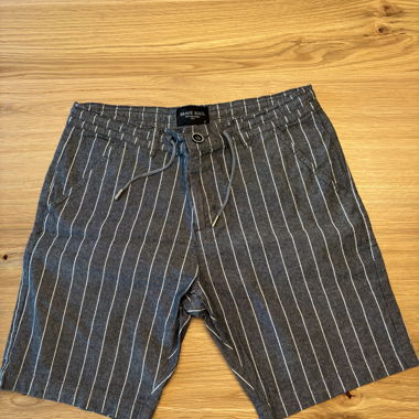 Shorts Gr. S Brave Soul