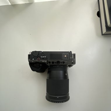 Sony ZV-E10 Sigma 16mm