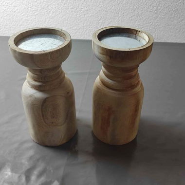 Kerzenständer aus Holz