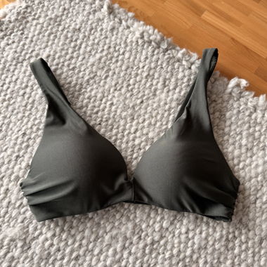 H&M Push-up-Bikinitop Bikini grün khaki 40 L