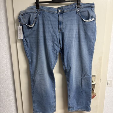 Brand new Jeans