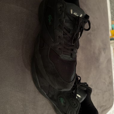 Baskets Lacoste noires