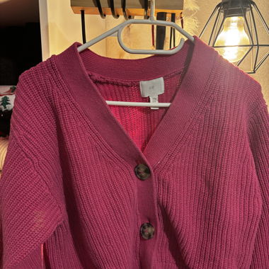 H&M Rose Cardigan Size XS