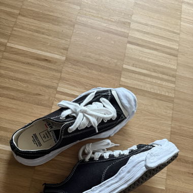 Maison Mihara Yasuhiro Sneaker