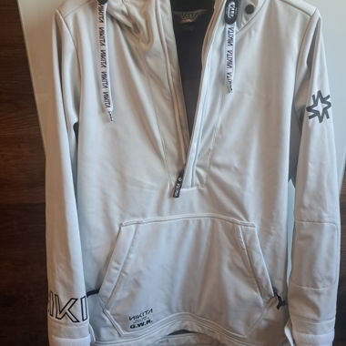 Nikita Hoodie weiss