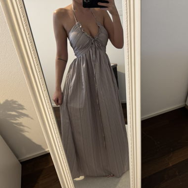 Kleid