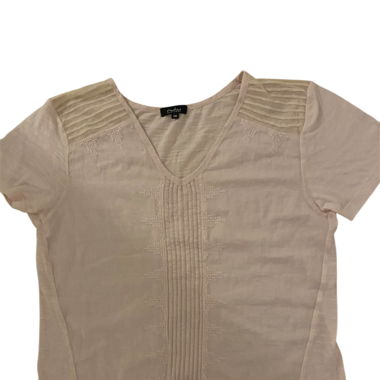 Pink stitched tshirt