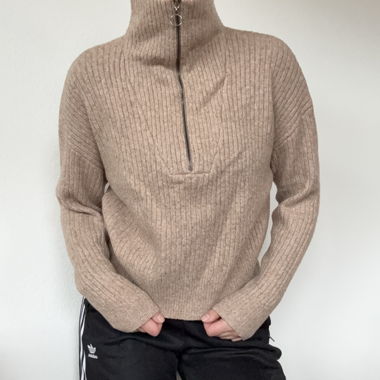Maglione in maglia con zip
