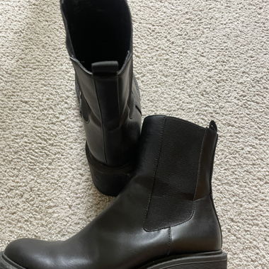 stiefel schwarz mit absatz