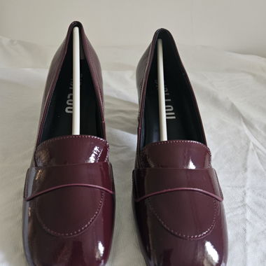 Mocassini in vernice bordeaux con tacco a blocco Bibi Lou