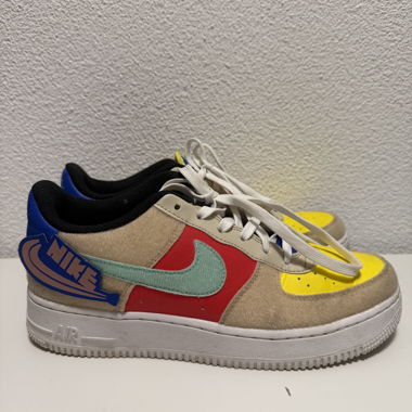 Nike Air Force 1