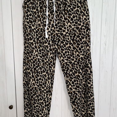 Stoffhose Leo-Muster