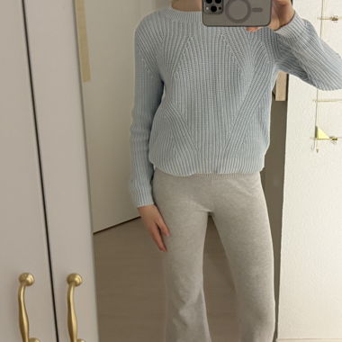 Pull bleu