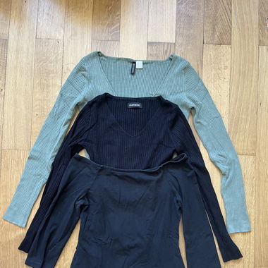 3 verschiedene Langarmshirts