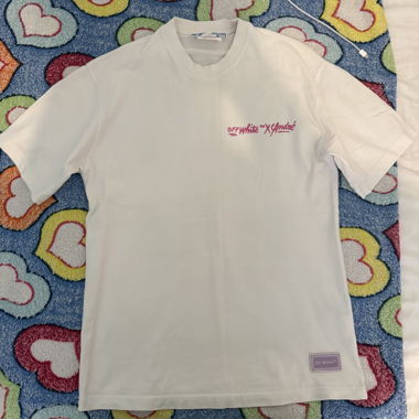 T-shirt Off-White x KAWS
