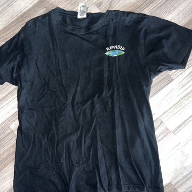 T-shirt ripNdip