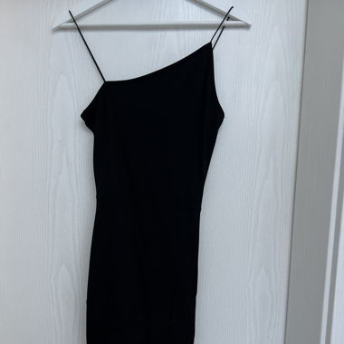 Kleid Assymetrisch