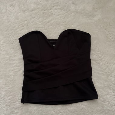 schwarzes Tupe Top