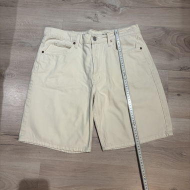 Pantaloncini in denim beige