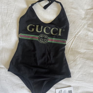 Gucci-Badeanzug