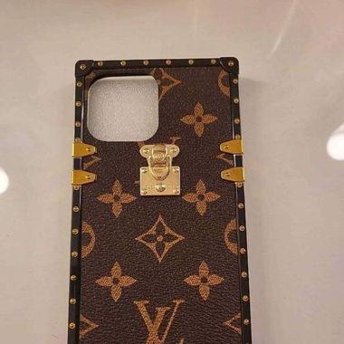 Nouvelle coque Louis Vuitton pour iPhone