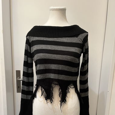 Striped Knit Sweater – Distressed Hem 
