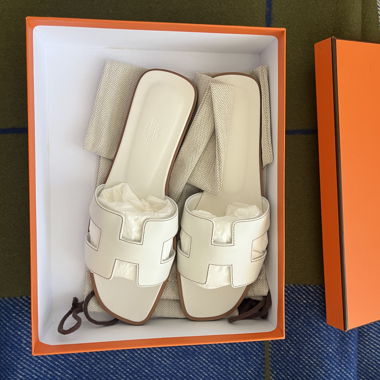 Hermes Oran sandals