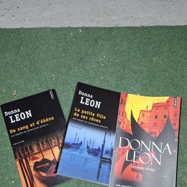 Livres de poches Brunetti