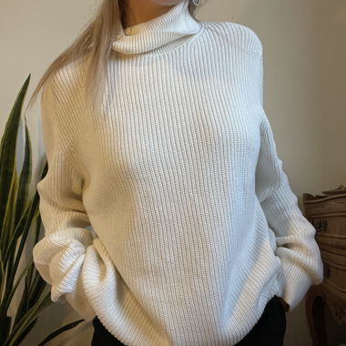 Maglione Bianco a Collo Alto
