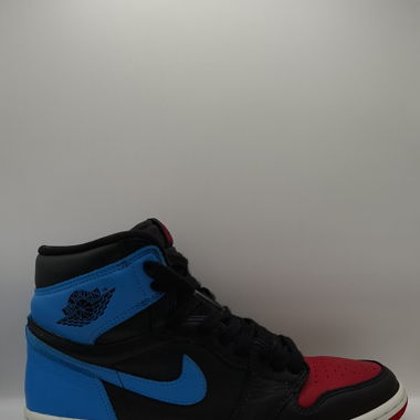 Jordan 1 Mid Fearless