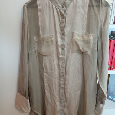 Blusa in seta e lino della collezione NILE