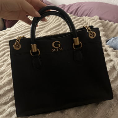 Guess Tasche Schwarz