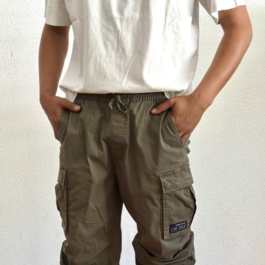 Cargo-Hose in Khaki Farbe