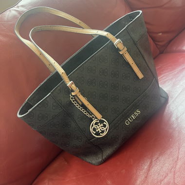 Guess Tasche 