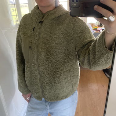 Veste Teddy en couleur olive