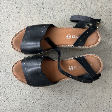 Pasito-Sandalen