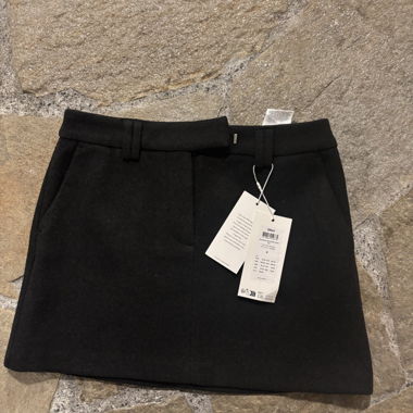 Only Skirt