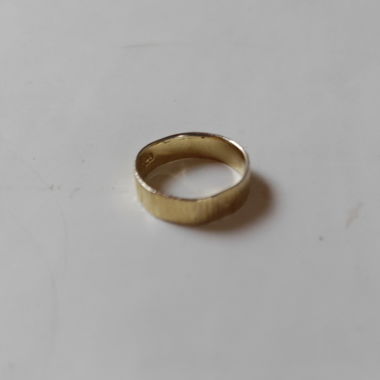 Anello color oro